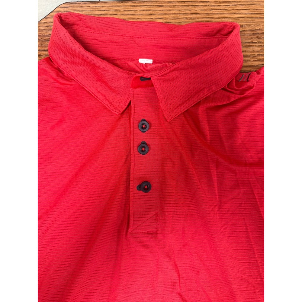 Lululemon Mens Metal Vent Tech Polo Shirt Red Short Sleeve 4-Button Size L